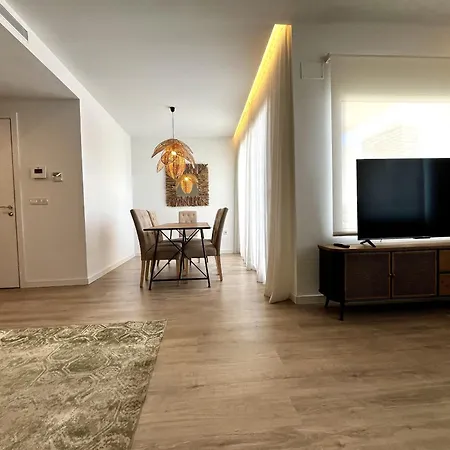 Premium Penthouse Seasonal *