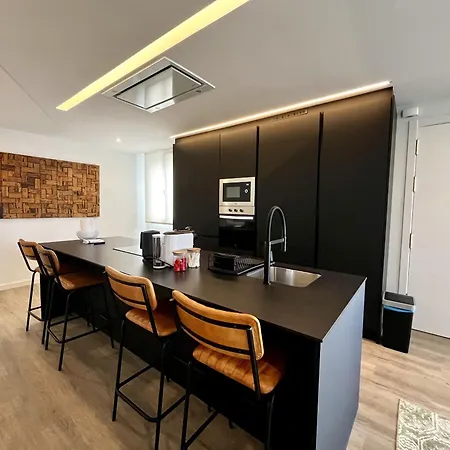 Premium Penthouse Seasonal *